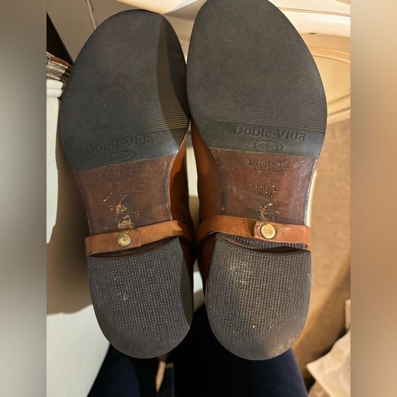 Ralph Lauren Purple Label women’s leather boots with silver buckles Sz 9B - Picture 7 of 9